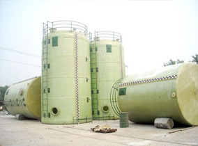 【河北棗強(qiáng)真旺專業(yè)生產(chǎn)玻璃鋼耐酸堿儲(chǔ)罐、儲(chǔ)罐、我們更專業(yè)!】?jī)r(jià)格,廠家,圖片,儲(chǔ)運(yùn)罐、貯罐,棗強(qiáng)縣真旺玻璃鋼-