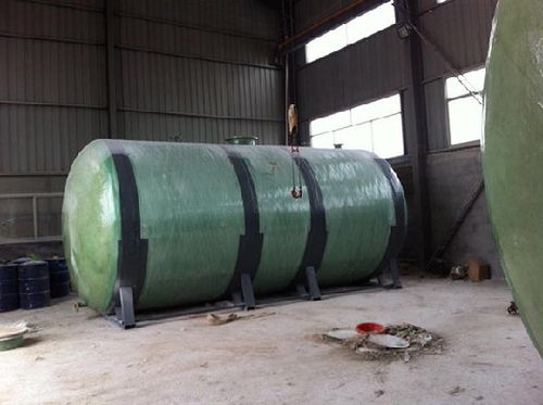 【佛山玻璃鋼儲(chǔ)罐電話酸堿罐】- 