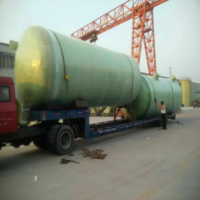 阿克蘇玻璃鋼儲(chǔ)罐 卓越施工與耐腐蝕性能的完美結(jié)合